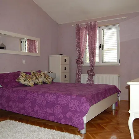 Radic Penzion Makarská